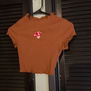Shein size small ribbed brown red mushroom crop top